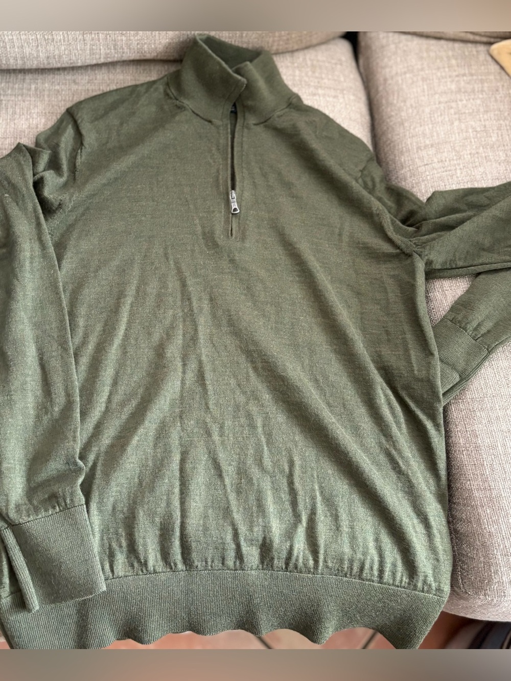 Brooks Brothers Men's Olive Green Quarter-Zip Sweater. Size M. Extra Fine Merino